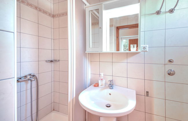 Casa de 4 quartos em Dobrinj com terraço - Foto 16