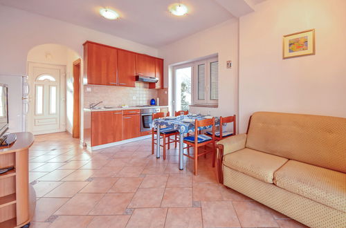 Foto 4 - Haus mit 3 Schlafzimmern in Dobrinj mit terrasse