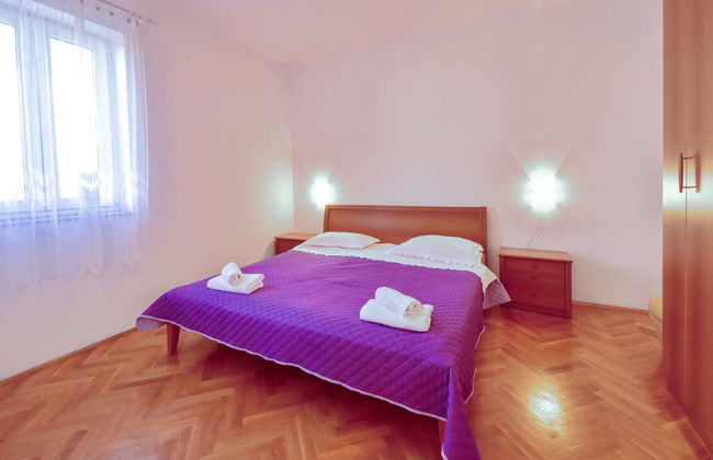 Casa de 4 quartos em Dobrinj com terraço - Foto 3