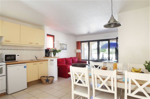 Foto 36 - Appartamento con 1 camera da letto a Agde con piscina e vista mare