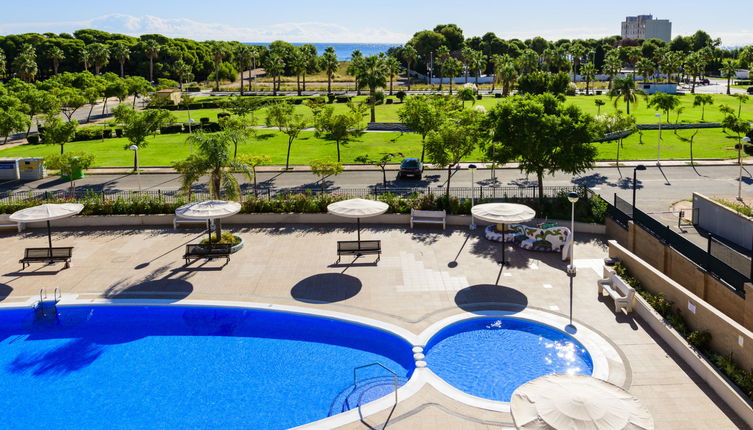 Photo 1 - 2 bedroom Apartment in Oropesa del Mar with swimming pool and sea view