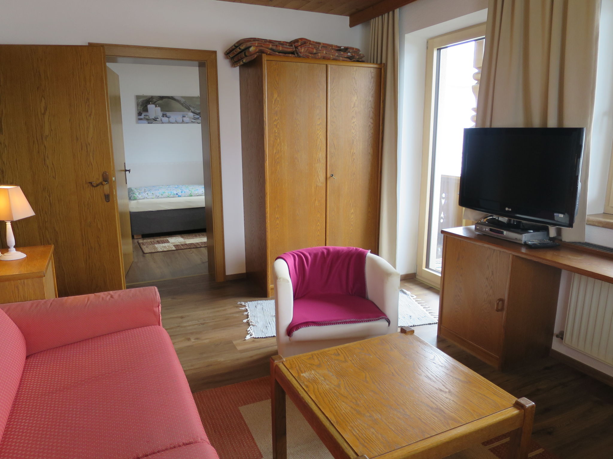 Foto 6 - Apartamento de 2 habitaciones en Ramsau im Zillertal con vistas a la montaña