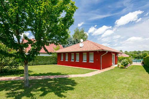 Foto 16 - Casa de 3 habitaciones en Balatonszemes con jardín y terraza