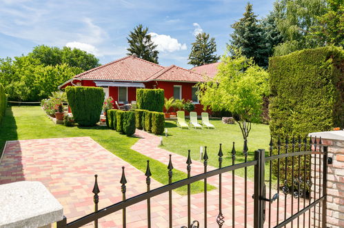 Photo 21 - 3 bedroom House in Balatonszemes with garden and mountain view