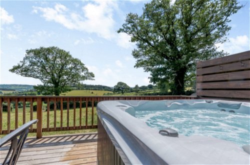 Photo 38 - 3 bedroom House in Lampeter with garden and hot tub