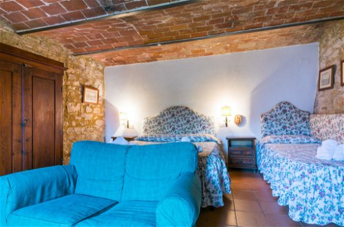 Foto 27 - Haus mit 4 Schlafzimmern in Laterina Pergine Valdarno mit privater pool und garten