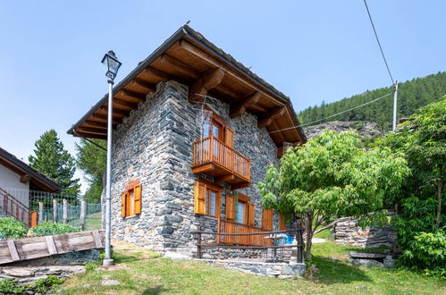 Photo 1 - Maison de 1 chambre à Avise avec jardin et terrasse