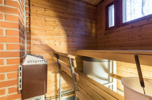 Foto 15 - Casa de 2 habitaciones en Kolari con sauna y vistas a la montaña