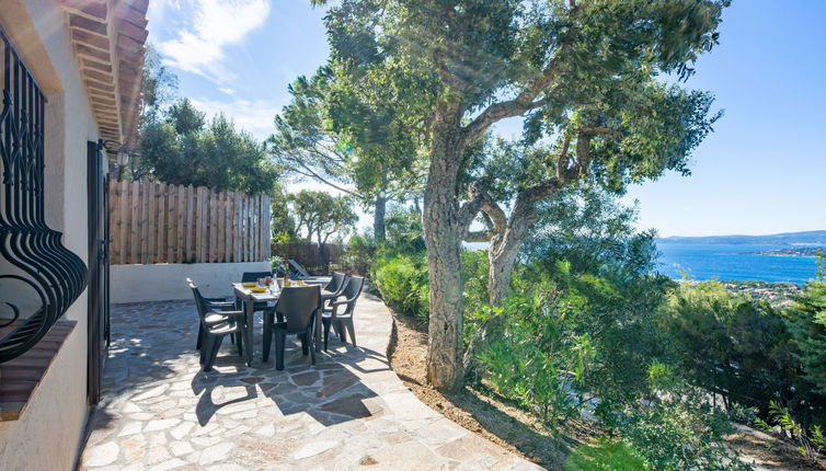 Photo 1 - Maison de 3 chambres à Roquebrune-sur-Argens avec jardin et terrasse