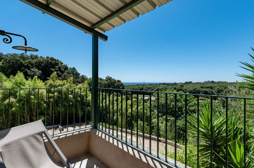 Photo 2 - Maison de 3 chambres à Cervione avec jardin et vues à la mer