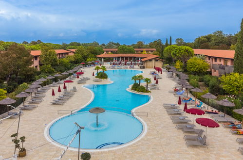 Photo 39 - Maison de 2 chambres à Lignano Sabbiadoro avec piscine et jardin