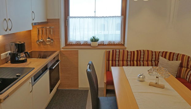 Appartamento con 2 camere da letto a See con giardino - Foto 3