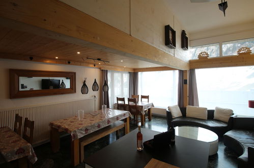 Foto 7 - Apartamento de 4 quartos em Val-d'Illiez com terraço e vista para a montanha