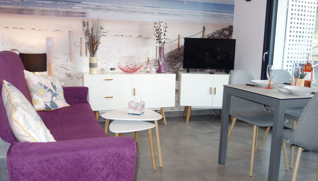 2 bedroom Apartment in Argelès-sur-Mer with swimming pool and terrace - Photo 4