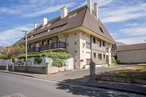 Foto 15 - Apartment mit 1 Schlafzimmer in Cabourg mit garten und blick aufs meer