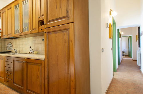 Photo 12 - 6 bedroom House in Pieve a Nievole with private pool and garden