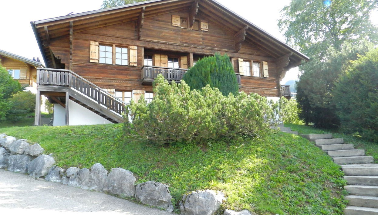 Apartment mit 1 Schlafzimmer in Saanen - Foto 1