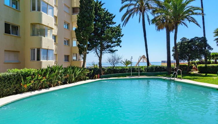 Foto 1 - Apartamento de 2 quartos em Estepona com piscina e vistas do mar