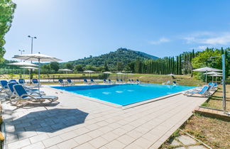 Photo 2 - Maison de 2 chambres à Scarlino avec piscine et vues à la mer