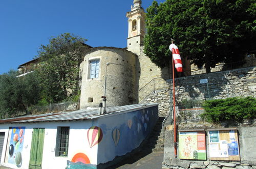 Foto 14 - Casa de 2 quartos em Dolcedo com piscina e jardim