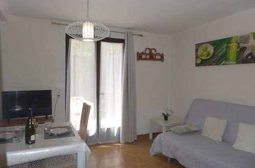 Foto 16 - Apartamento de 1 quarto em Roquebrune-sur-Argens com jardim e vistas do mar