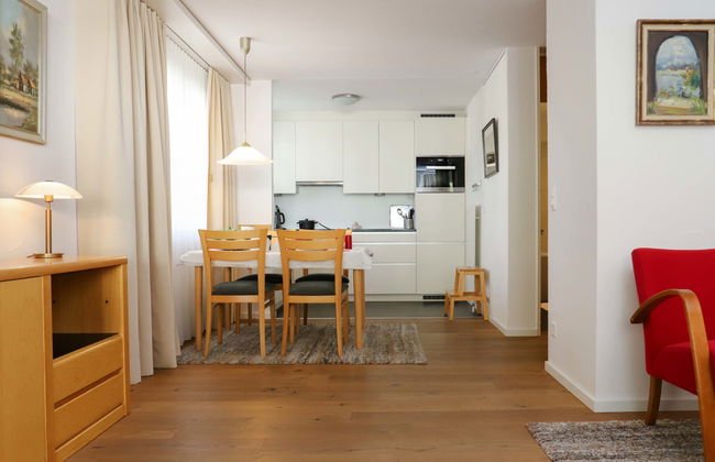 Apartamento de 2 quartos em Davos com jardim e terraço - Foto 9