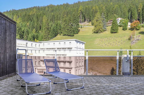 Foto 14 - Apartamento de 1 habitación en Davos con jardín y vistas a la montaña