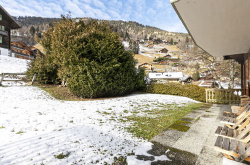Photo 18 - 2 bedroom Apartment in Val-d'Illiez with garden and mountain view