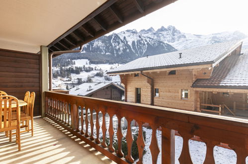 Photo 17 - 2 bedroom Apartment in Val-d'Illiez with garden and mountain view