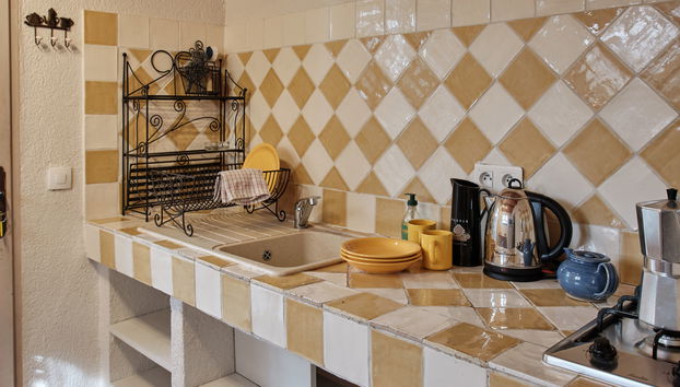 Casa de 1 quarto em Sigonce com piscina e jardim - Foto 4