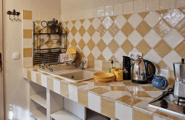 Casa de 1 quarto em Sigonce com piscina e jardim - Foto 4