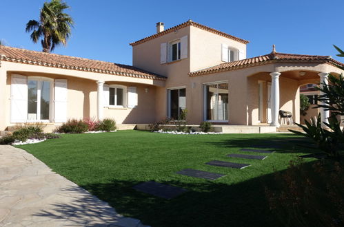 Photo 1 - Maison de 4 chambres à Portiragnes avec jardin et terrasse