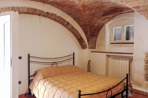Foto 9 - Apartment mit 1 Schlafzimmer in Volterra