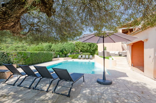 Foto 3 - Casa con 5 camere da letto a Sainte-Maxime con piscina privata e vista mare