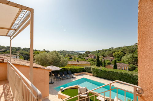 Foto 21 - Casa con 5 camere da letto a Sainte-Maxime con piscina privata e vista mare