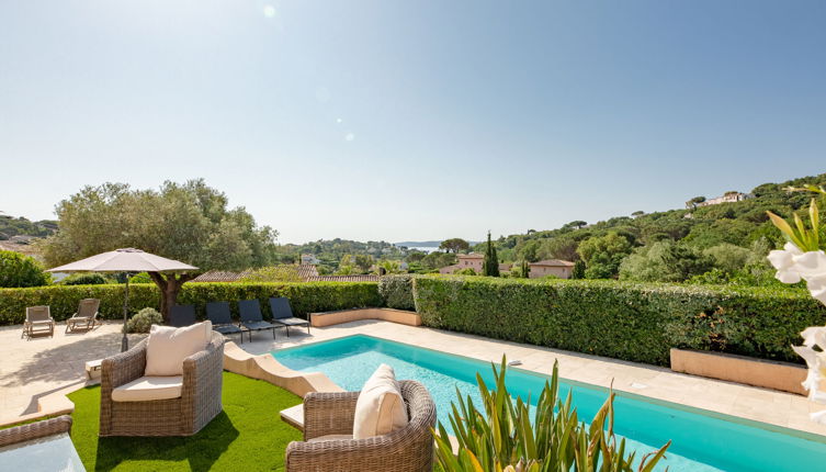 Photo 1 - 5 bedroom House in Sainte-Maxime with private pool and sea view
