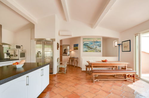 Photo 7 - 5 bedroom House in Sainte-Maxime with private pool and sea view