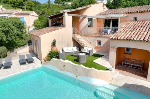 Foto 25 - Casa con 5 camere da letto a Sainte-Maxime con piscina privata e vista mare