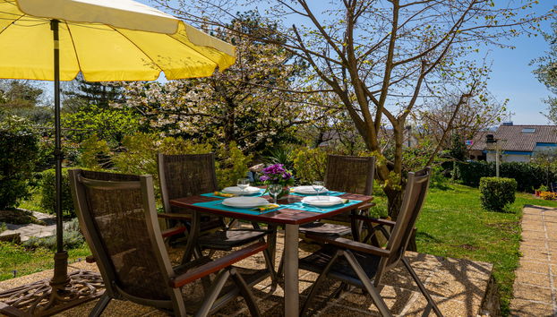 Apartamento de 3 quartos em Omišalj com jardim e terraço - Foto 2