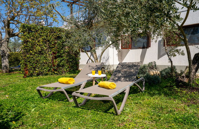 Apartamento de 3 quartos em Omišalj com jardim e terraço - Foto 5
