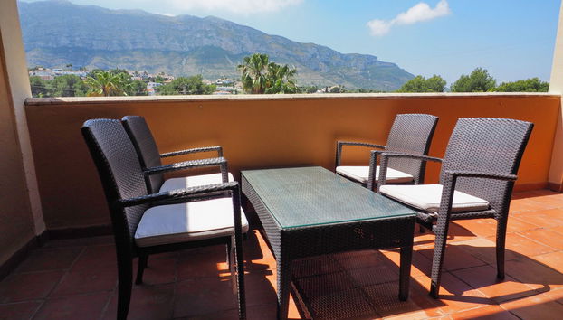 Casa de 4 quartos em Dénia com piscina e jardim - Foto 3