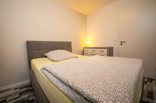 Foto 16 - Apartamento de 3 quartos em Lügde com jardim e terraço