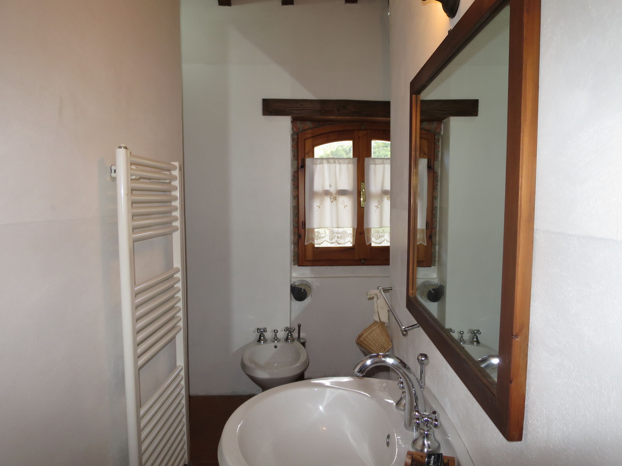 Photo 10 - 2 bedroom House in Castelfranco Piandiscò with swimming pool and garden