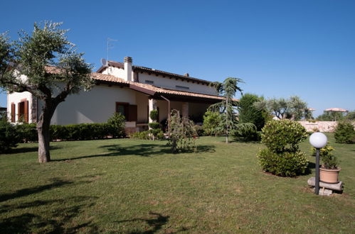 Foto 2 - Casa de 3 quartos em Città Sant'Angelo com piscina e vistas do mar