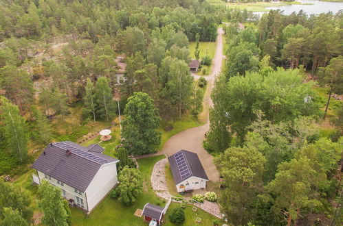 Photo 2 - Maison de 5 chambres à Kustavi avec sauna