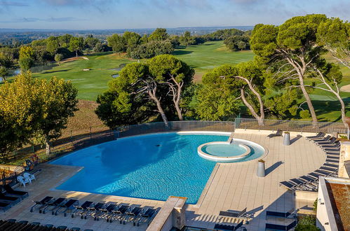 Foto 32 - Appartamento con 2 camere da letto a Saumane-de-Vaucluse con piscina e giardino