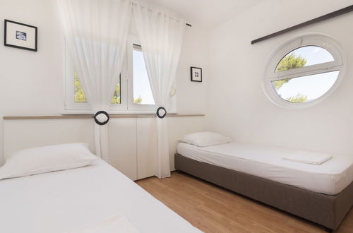 Foto 15 - Apartamento de 2 quartos em Split com terraço