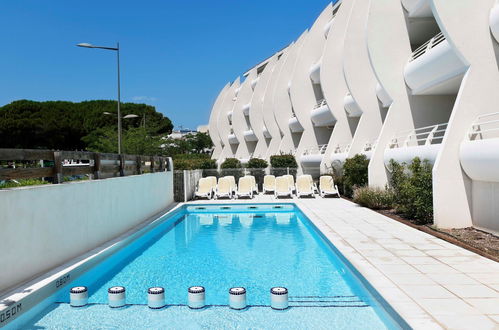 Photo 1 - Appartement de 2 chambres à La Grande-Motte avec piscine et vues à la mer