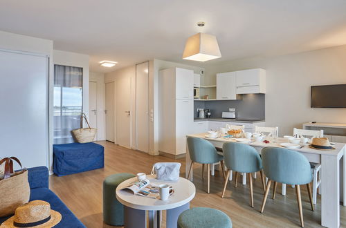 Photo 2 - 2 bedroom Apartment in La Grande-Motte with swimming pool and terrace