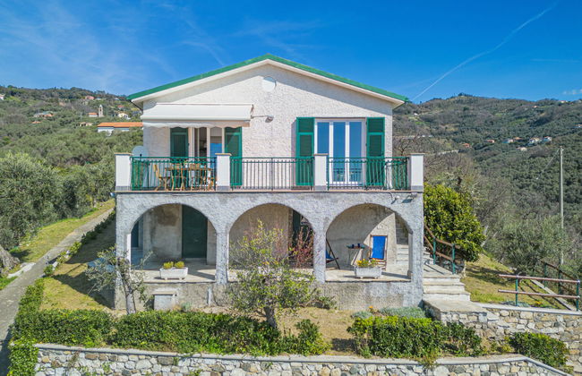 Casa de 3 quartos em Moneglia com jardim e terraço - Foto 1